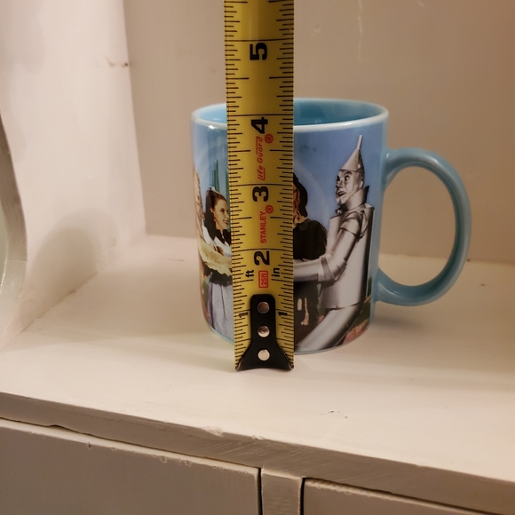 Wizard of Oz mug coffe cup lion Dorothy tin man scarecrow blue - Picture 8 of 8